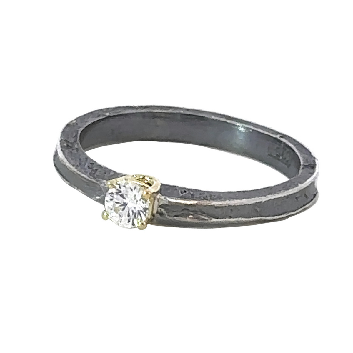 Silver, gold and grown laboratory brilliant ring
