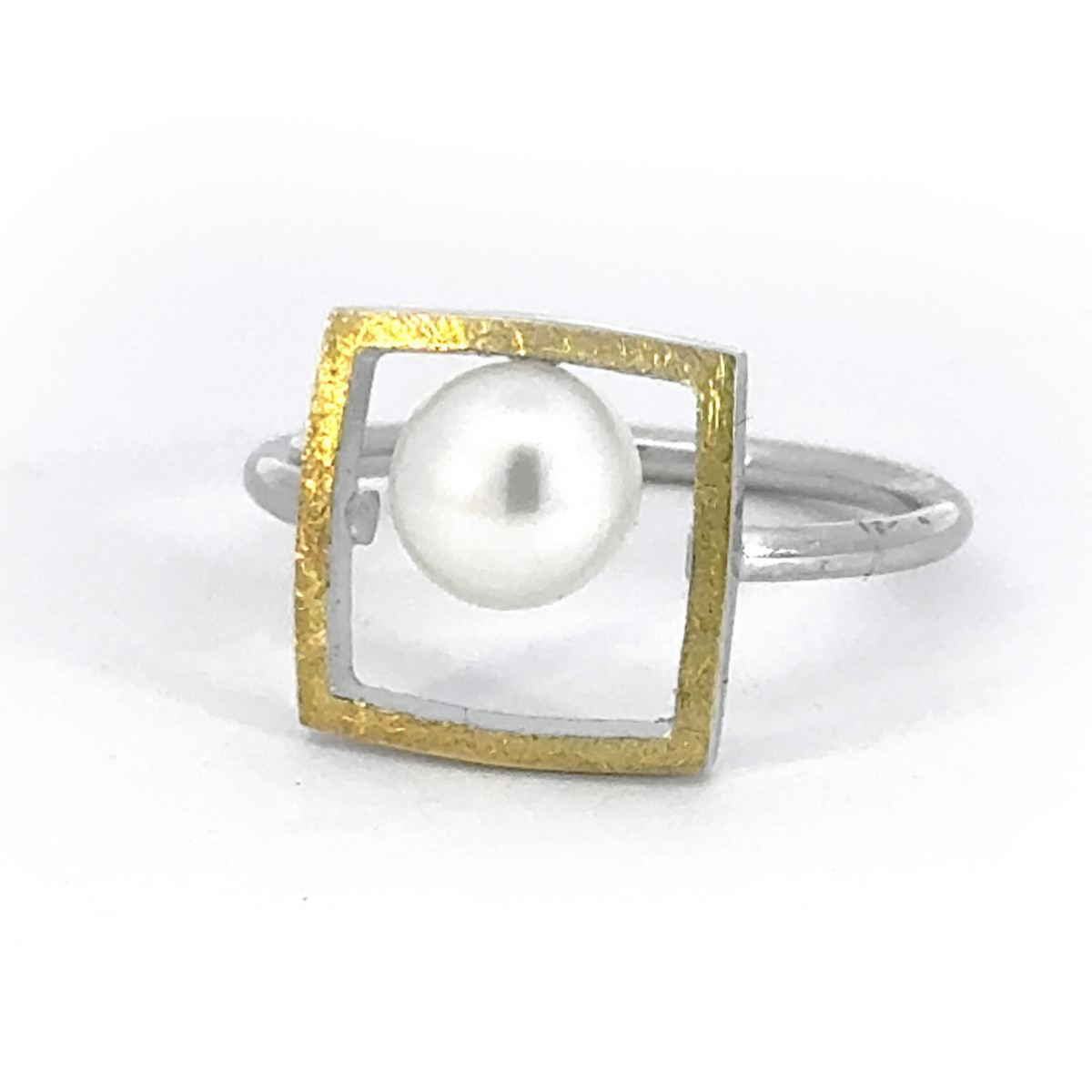 Silver, gold and cultured pearl ring