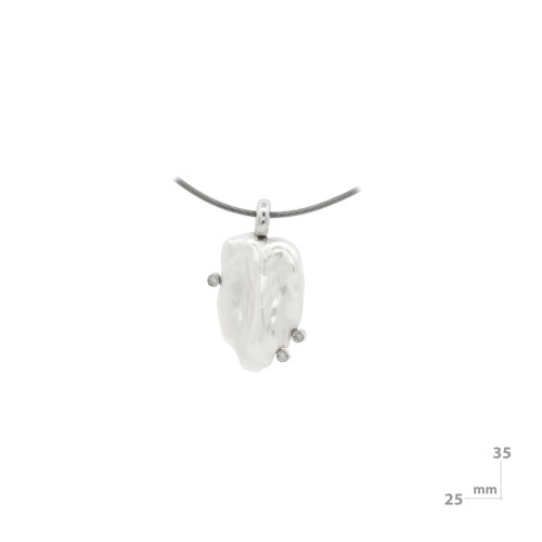 Silver pendant with pearl and lab-lab diamond