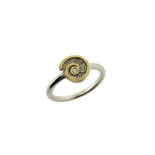Silver, gold and 0.015 ct brilliant ring