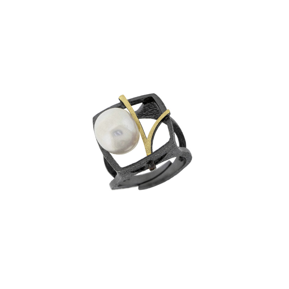 Silver, gold and pearl ring