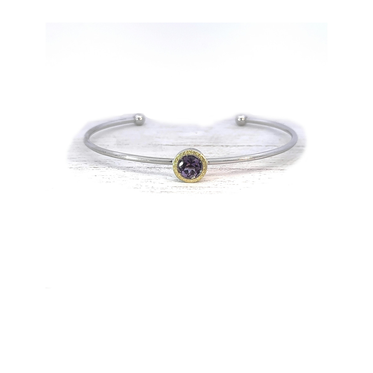 Silver, gold and amethyst bracelet