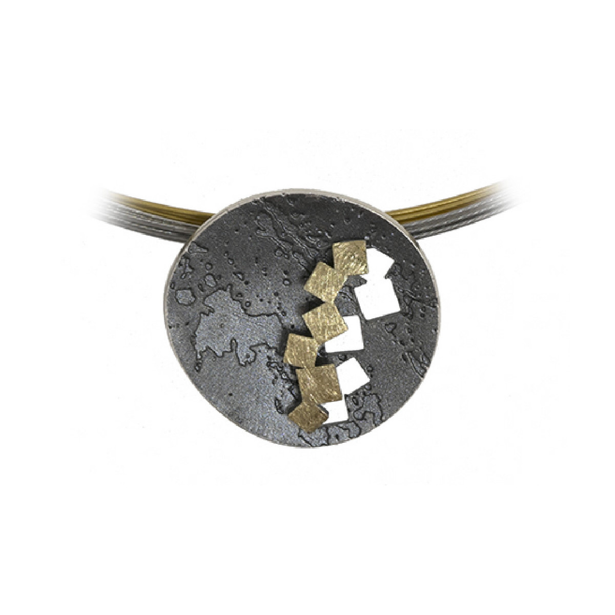 Colgante de plata y oro