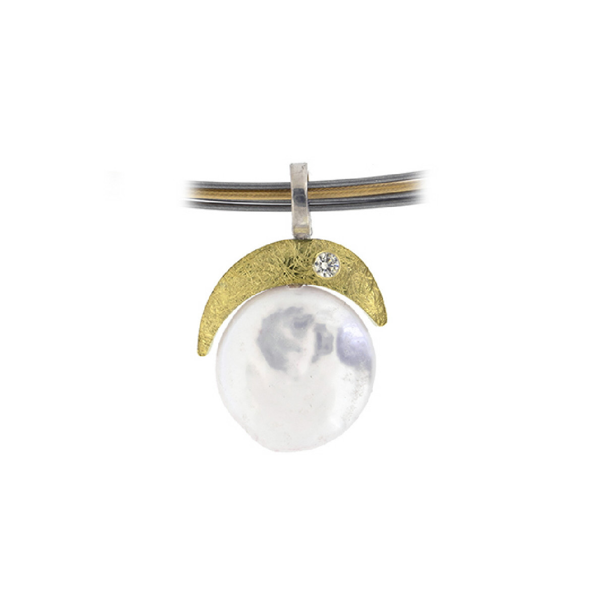 Silver, gold, cultured and shiny pearl pendant