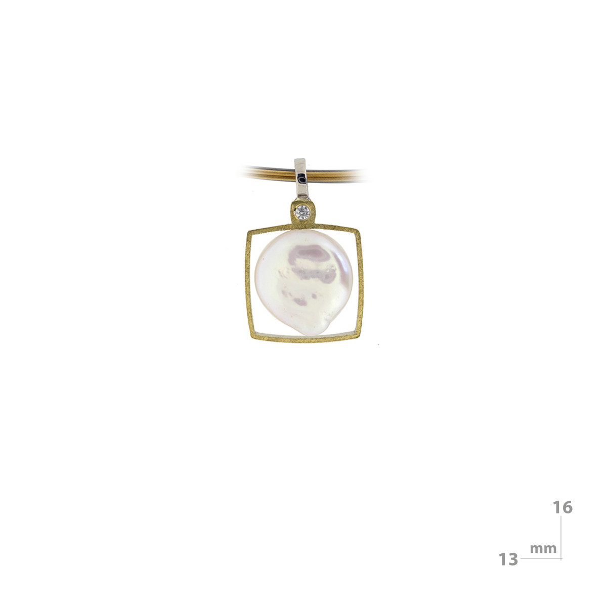 Silver, gold, cultured and shiny pearl pendant