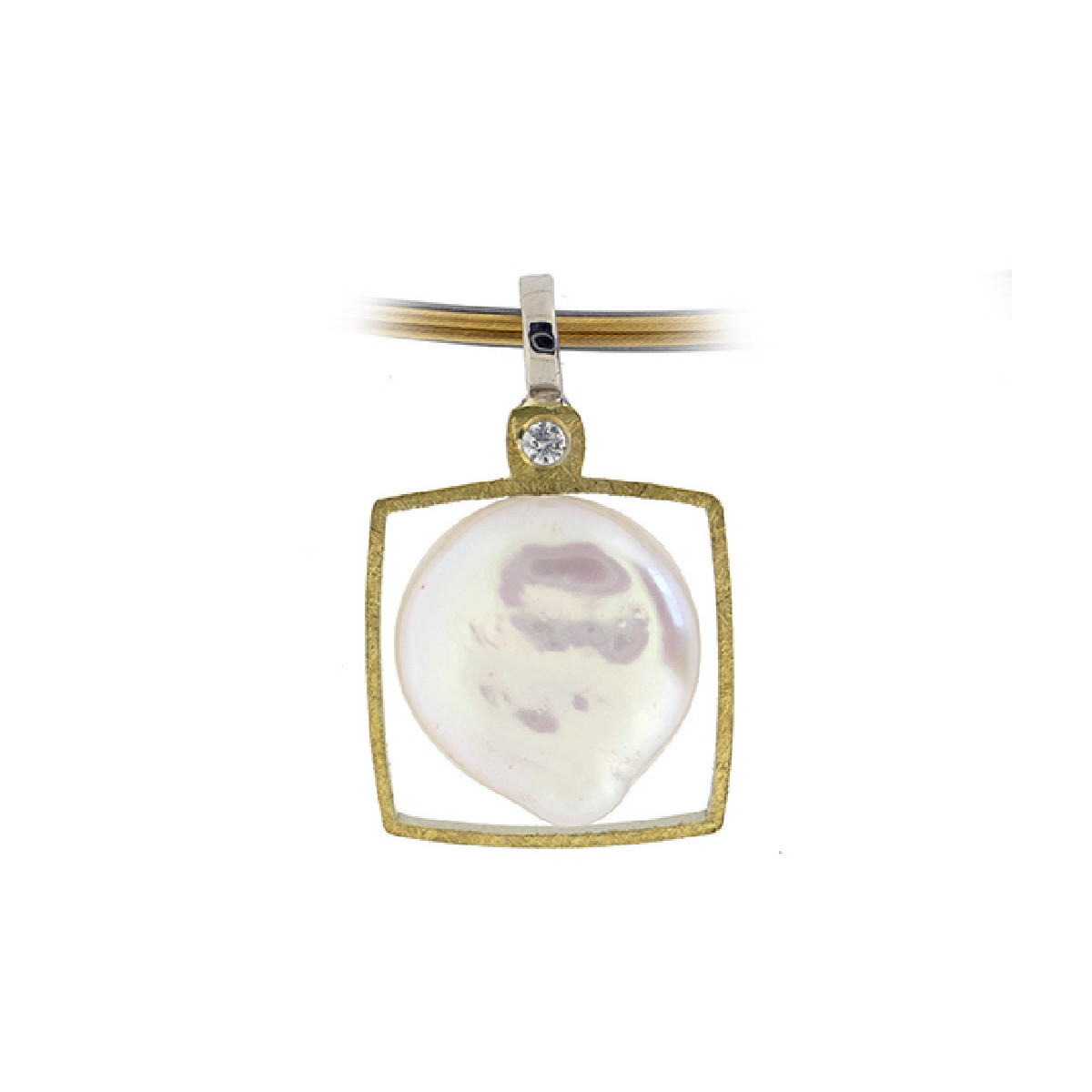 Silver, gold, cultured and shiny pearl pendant