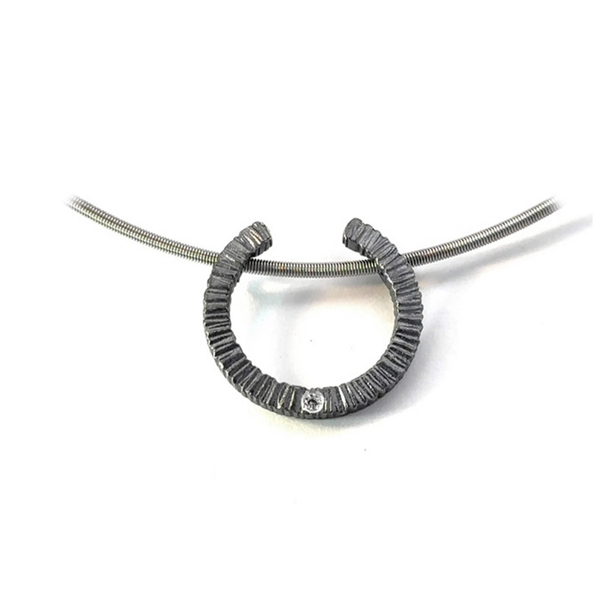 Colgante de plata y brillante