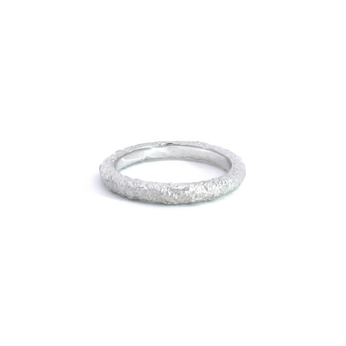 Anillo de plata