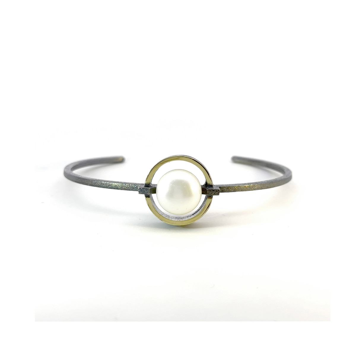 Silver, pearl and gold bracelet