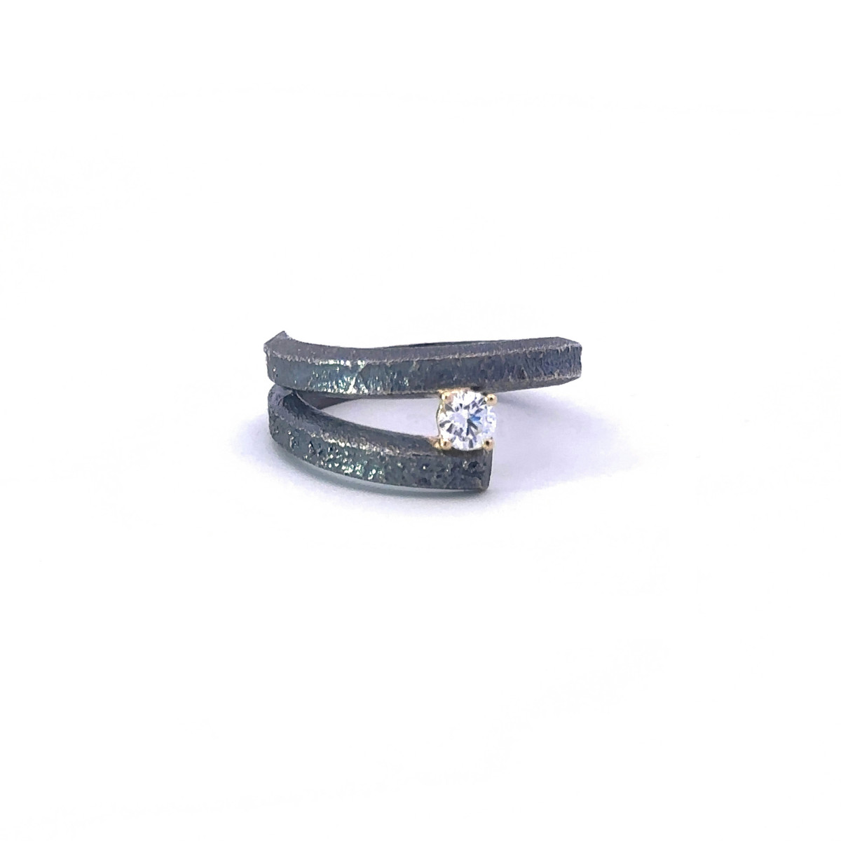 Anillo de plata, oro y brillante