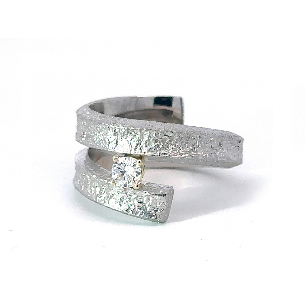 Anillo de plata, oro y brillante
