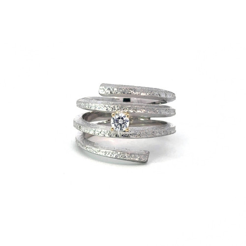 Anillo de plata, oro y brillante