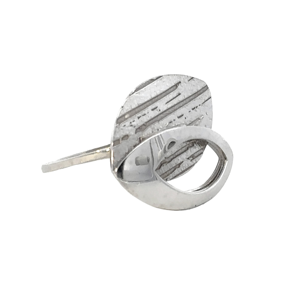 Anillo de plata